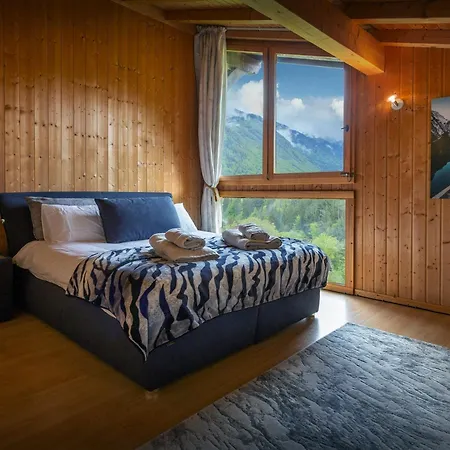 Isla De Lux - Ovo Network Chalet *